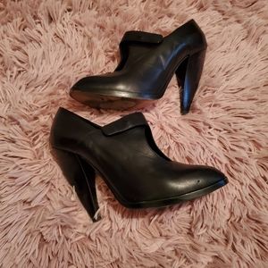 Chloe Black Leather Booties